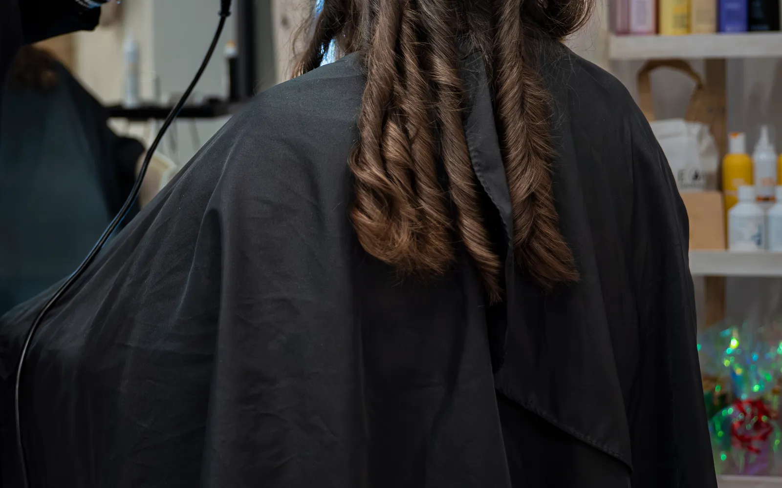 Cliente in salone da Casagrande durante un trattamento